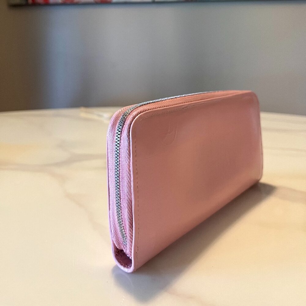 Cartier Must de Cartier Happy Birthday Zippy Wallet - Picture 3 of 12